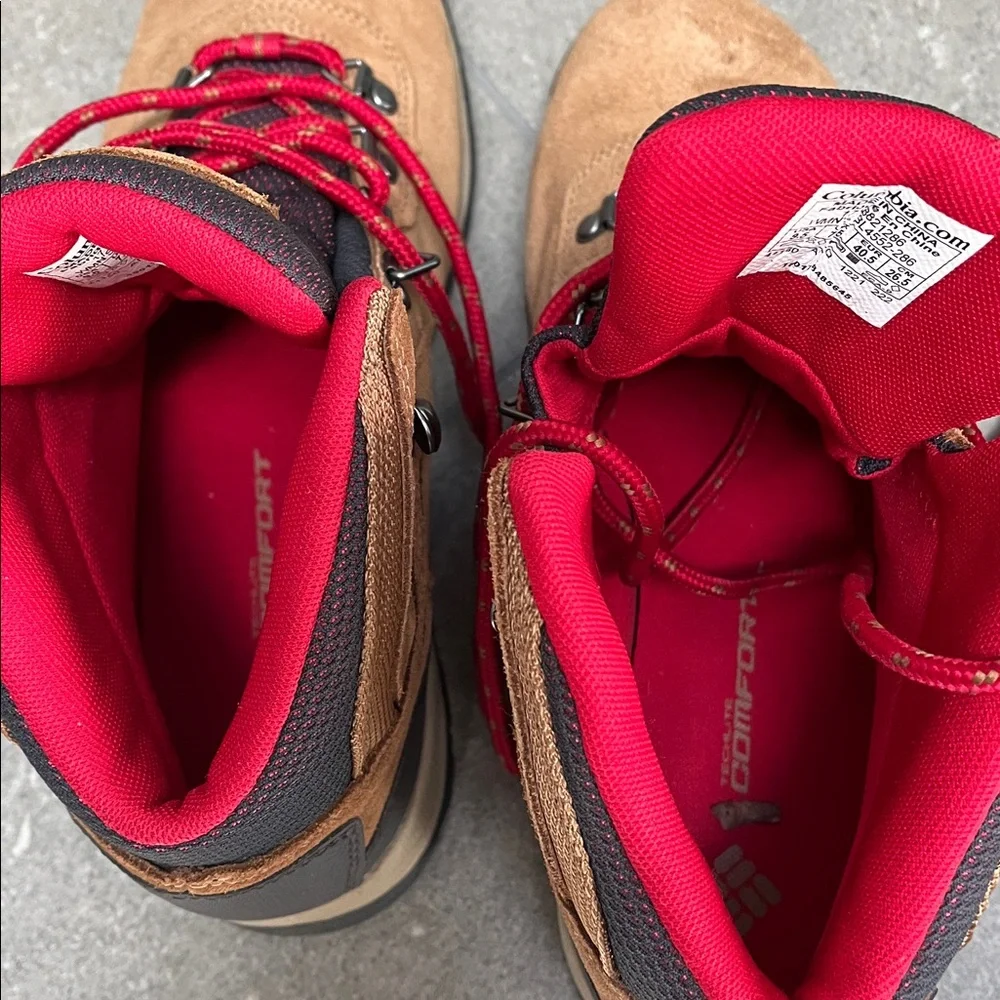 Columbia Women's Newton Ridge Plus Waterproof Boots - Brown and Red - Picture 7 of 8